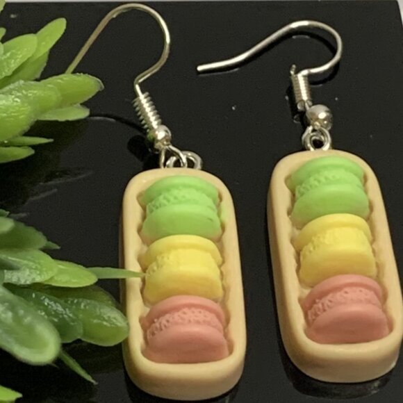 Cookie Earring, Funny Food Earring, Macaroon Earring, Gift Idea, Silly Earring - Picture 1 of 4